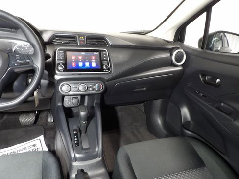 Used 2024 Nissan Versa S w/ S Plus Package FWD image 11