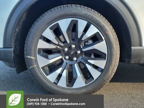 New 2026 Ford Explorer Platinum w/ LUX Leather Package image 8