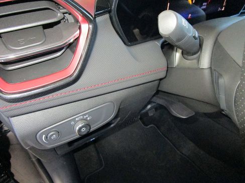 New 2026 Chevrolet TrailBlazer RS w/ Convenience Package FWD image 24