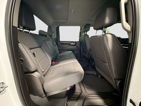 Certified 2025 GMC Sierra 2500 SLT AWD/4WD image 22