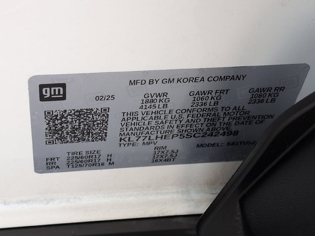 Used 2025 Chevrolet Trax LT w/ LT Convenience Package FWD image 35