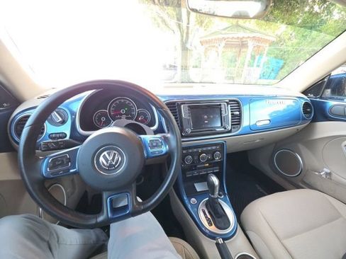 Used 2019 Volkswagen Beetle 2.0T SE FWD image 20