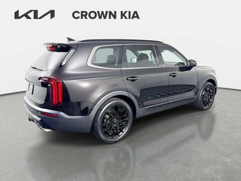 Certified 2022 Kia Telluride EX w/ EX Premium Package AWD/4WD image 5