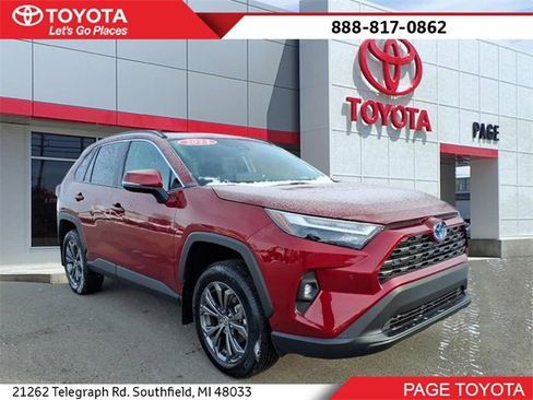 Used 2024 Toyota RAV4 XLE Premium image 1