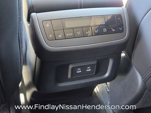 New 2026 Nissan Pathfinder SL AWD/4WD image 11