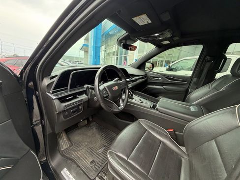 Used 2023 Cadillac Escalade Sport AWD/4WD image 10