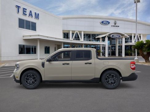 New 2025 Ford Maverick XLT w/ XLT Luxury Package AWD/4WD image 3