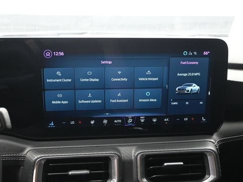 Used 2025 Ford Mustang GT Premium RWD image 16