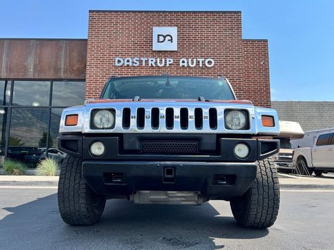 Used 2005 HUMMER H2 w/ Preferred Equipment Group AWD/4WD image 2