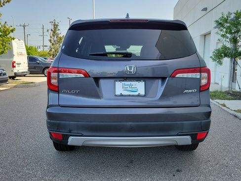 Used 2021 Honda Pilot EX image 5