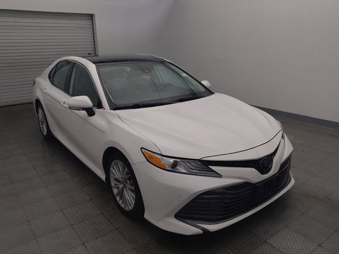 Used 2019 Toyota Camry XLE w/ Driver Assist Package FWD image 13