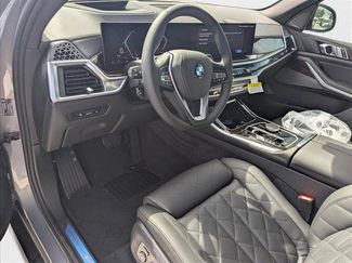 Used 2026 BMW X5 sDrive40i w/ Climate Comfort Package video 3