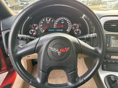 Used 2005 Chevrolet Corvette Convertible w/ Preferred Equipment Group image 13