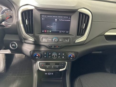 Used 2023 GMC Terrain SLE w/ Driver Convenience Package image 21