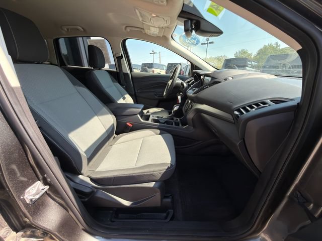 Used 2018 Ford Escape SE w/ Ford Safe & Smart Package AWD/4WD image 9