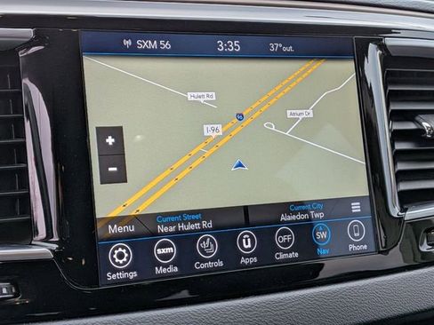 Certified 2018 Chrysler Pacifica Touring-L Plus image 22