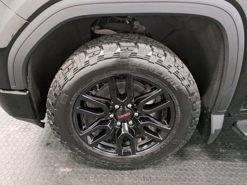 Used 2022 GMC Sierra 1500 Elevation image 7