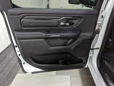 Used 2024 RAM 1500 Limited w/ Body Color Bumper Group image 10