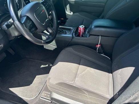 Used 2022 Dodge Charger SXT w/ Blacktop Package RWD image 4