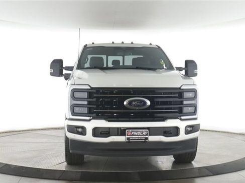 Used 2026 Ford F250 Platinum AWD/4WD image 12