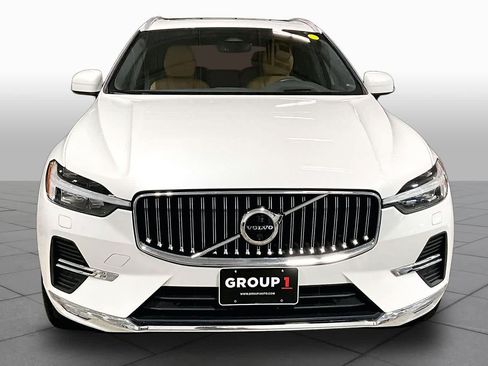 Used 2023 Volvo XC60 B6 Ultimate w/ Climate Package AWD/4WD image 4