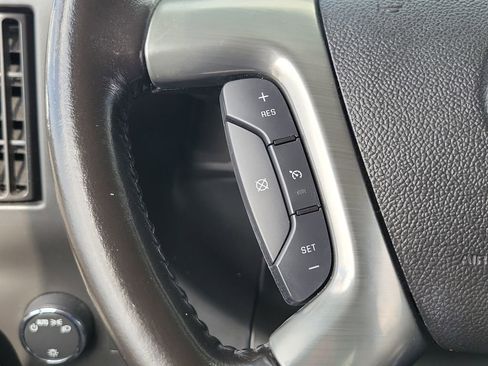 Used 2016 GMC Savana 3500 LS image 6