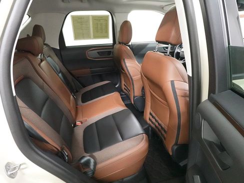 New 2025 Ford Bronco Sport Outer Banks w/ Sasquatch Outer Banks Package AWD/4WD image 31