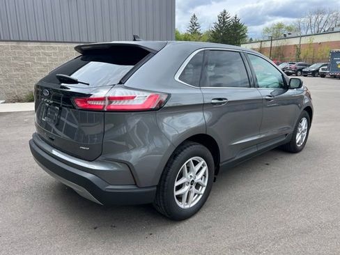 Used 2024 Ford Edge SEL w/ Convenience Package AWD/4WD image 5