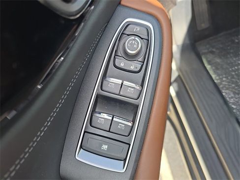 Certified 2023 Subaru Outback Touring XT image 13