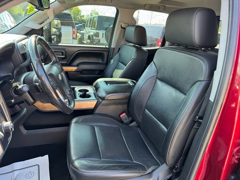 Used 2018 Chevrolet Silverado 1500 LTZ w/ Sport Package image 17
