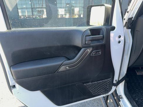 Used 2014 Jeep Wrangler Unlimited Sport w/ Quick Order Package 24S image 17