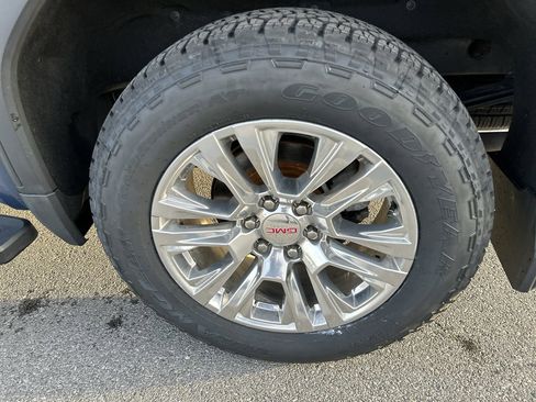 Used 2024 GMC Sierra 1500 Denali w/ Technology Package image 10