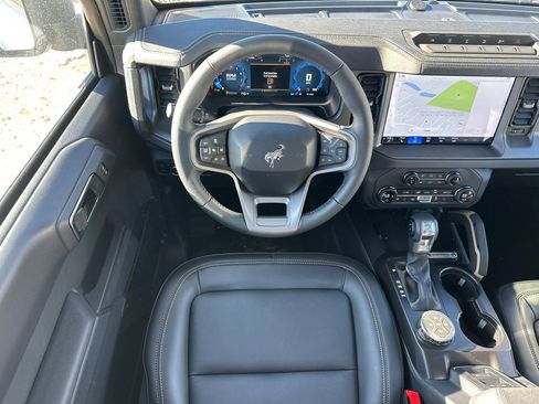 New 2025 Ford Bronco Badlands image 22
