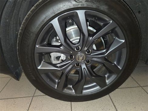 Used 2023 Acura MDX A-Spec image 10