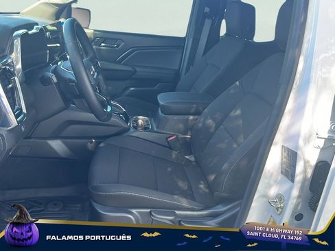 Certified 2025 GMC Canyon Elevation image 13