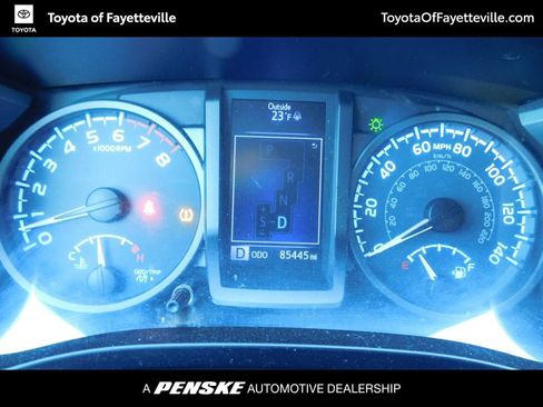 Used 2019 Toyota Tacoma TRD Off-Road image 5