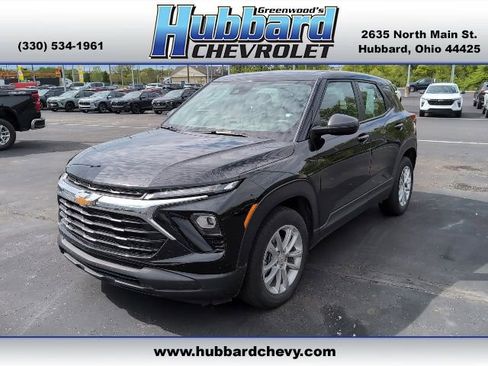 Used 2024 Chevrolet TrailBlazer LS FWD image 1