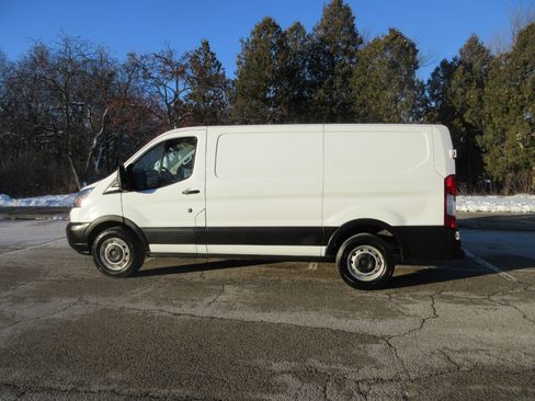 Used 2019 Ford Transit 150 130 Low Roof image 19
