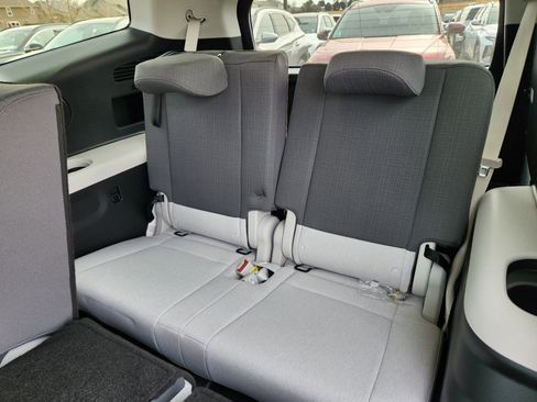 New 2026 Hyundai Ioniq 9 SE image 11