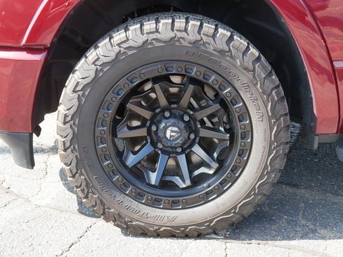 Used 2021 RAM 1500 Laramie w/ Sport Appearance Package AWD/4WD image 15
