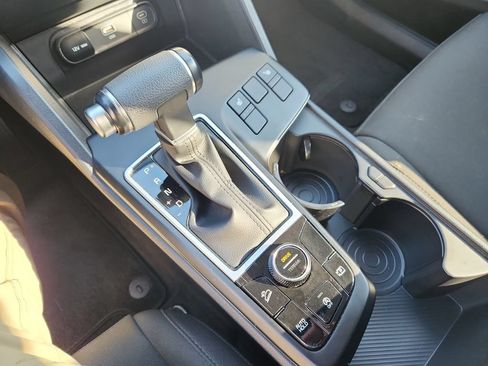 Used 2024 Kia Sportage LX AWD/4WD image 18