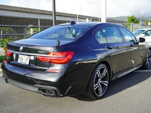 Used 2018 BMW 750i RWD image 29