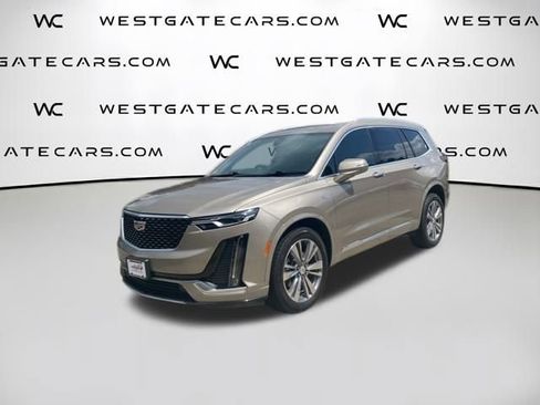 Used 2022 Cadillac XT6 Premium Luxury image 1