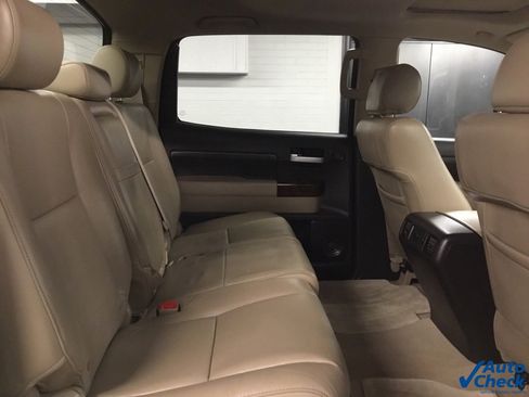 Used 2010 Toyota Tundra Limited image 38