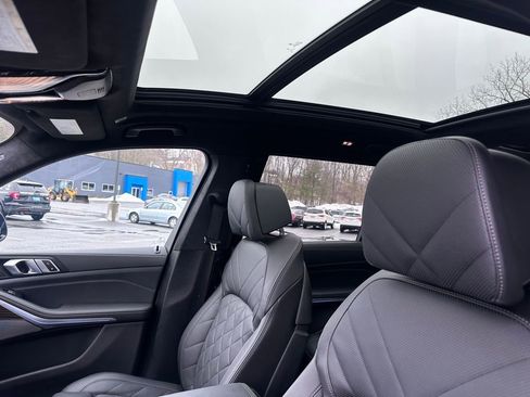 Used 2024 BMW X7 xDrive40i w/ M Sport Package image 13