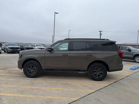 New 2026 Ford Expedition Tremor image 4
