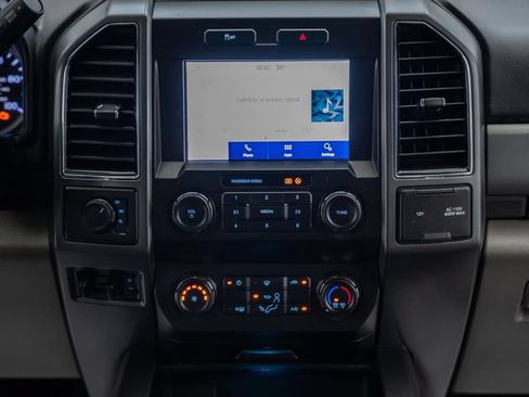 Used 2021 Ford F250 XLT w/ XLT Value Package AWD/4WD image 23