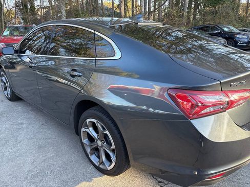 Used 2021 Chevrolet Malibu LT FWD image 7