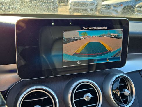 Used 2020 Mercedes-Benz C 300 Sedan image 18