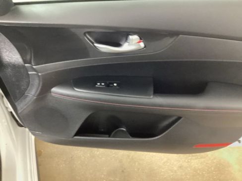 Used 2022 Kia Forte GT FWD image 25